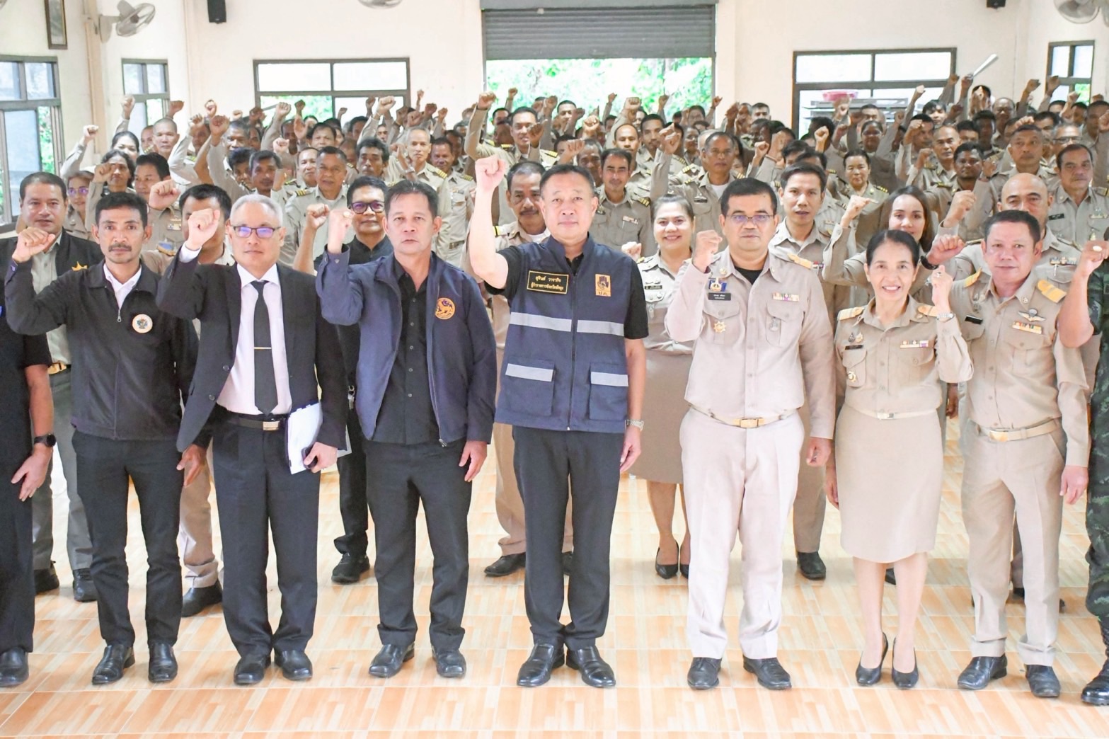 พช.ศรีบรรพต  ร่วมประชุมกำนัน ฯ รับมอบนโยบายและแนวทางการขับเคลื่อนการพัฒนาจังหวัด ผู้ว่าราชการจังหวัดพัทลุง