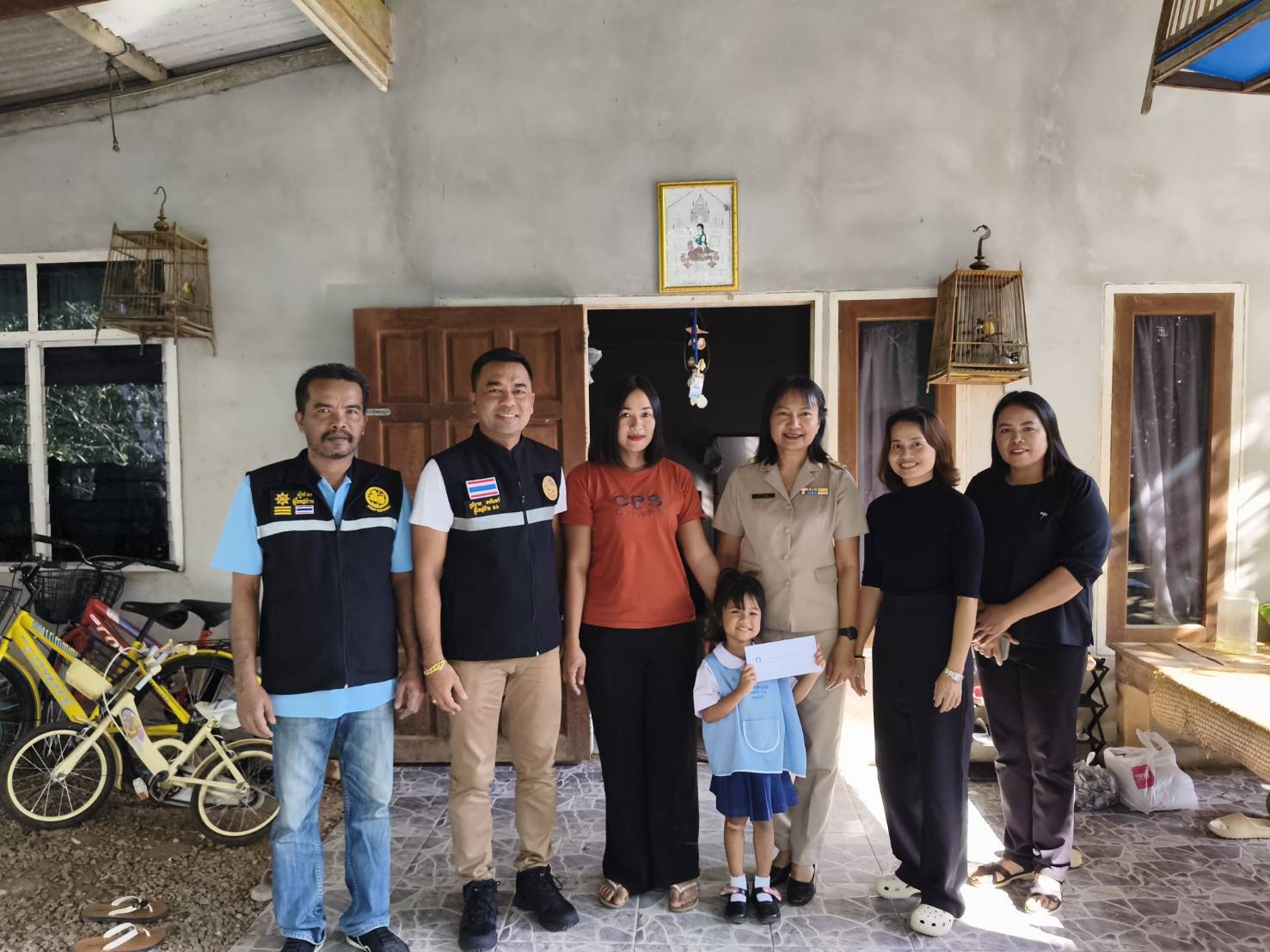 ✨ พช.ศรีบรรพต มอบทุนการศึกษากองทุนพัฒนาเด็กชนบท ในพระราชูปภัมภ์สมเด็จพระเทพรัตนราชสุดาฯ ทุนช่วยเหลือเด็ก ที่อยู่ในครัวเรือนประสบอุทกภัย