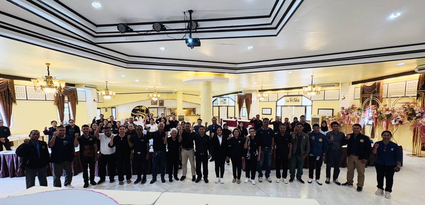 พช.ศรีบรรพต ร่วมโครงการประชุมเชิงปฏิบัติการเสริมสร้างทักษะคณะกรรมการบริหารศูนย์ประสานงานองค์การชุมชน (ศอช.)