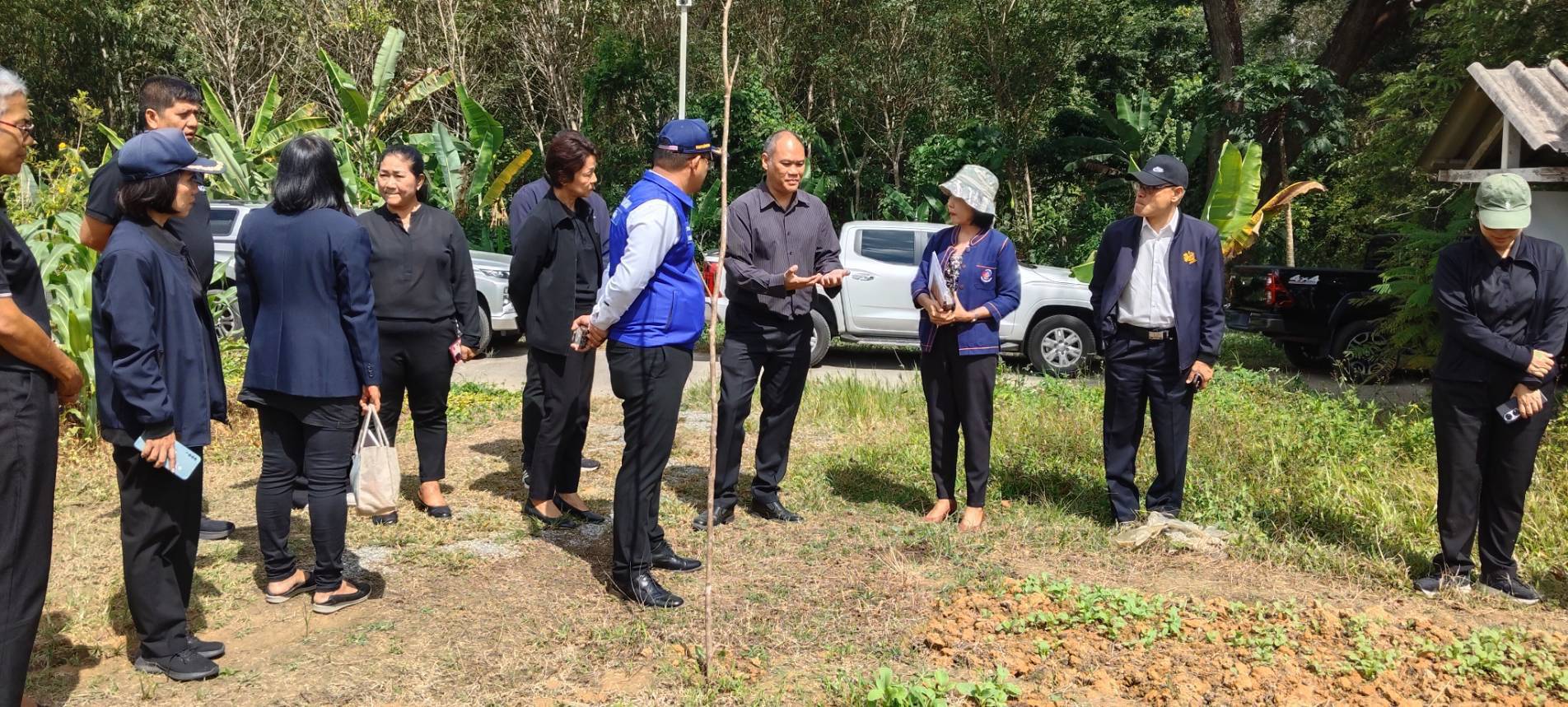 พช.ศรีบรรพต ร่วมต้อนรับผู้อำนวยการกองการประสานงานโครงการพื้นที่อันเนื่องมาจากพระราชดำริ สำนักงานคณะกรรรมการพิเศษเพื่อประสานงานโครงการอันเนื่องมาจากพระราชดำริ