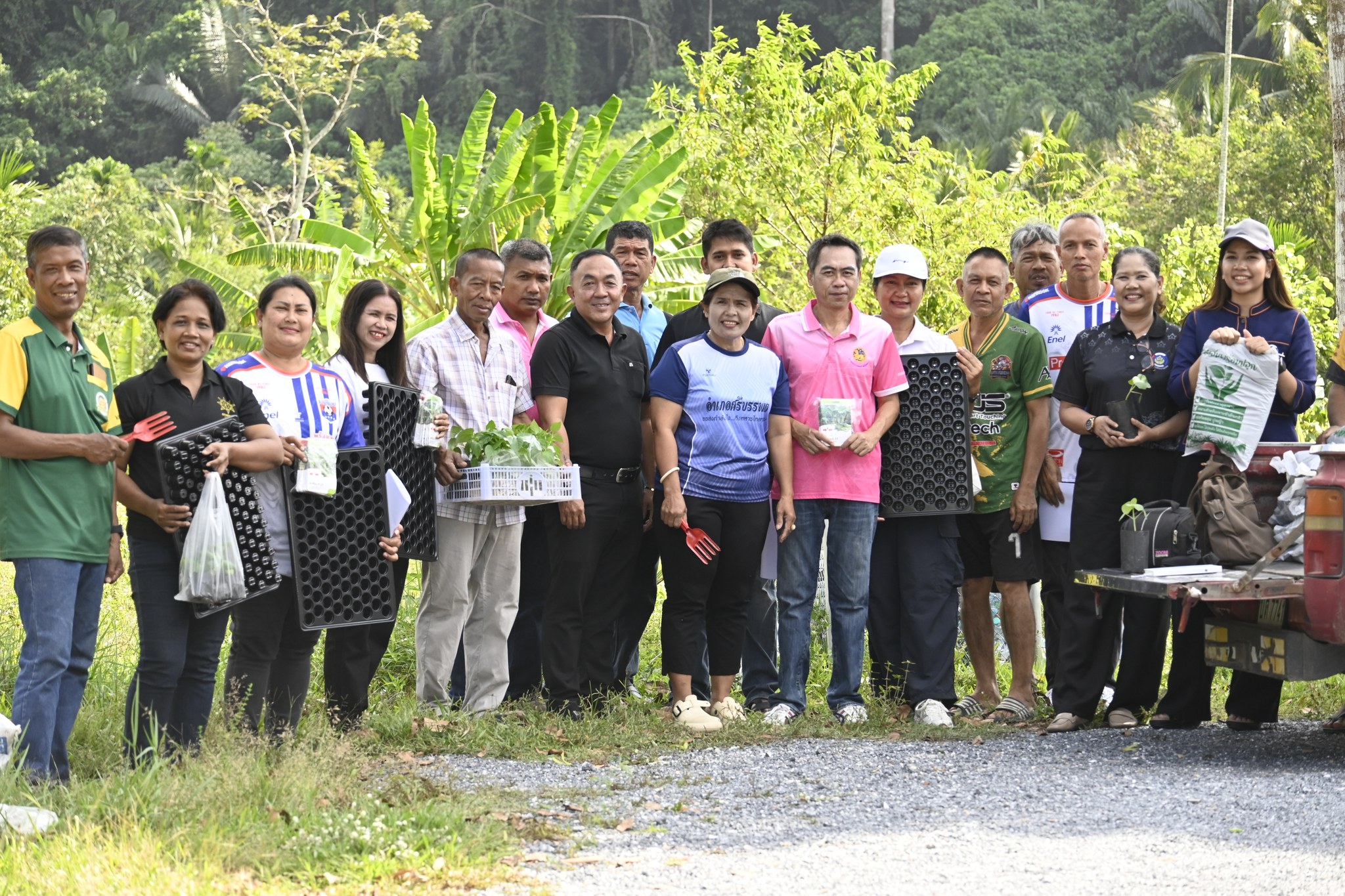 พช.ศรีบรรพต ร่วมขับเคลื่อนสารสนเทศตำบลต้นแบบ หนุนโครงการผักสวนครัว “คุ้มครัว สร้างคุณภาพชีวิต” เสริมความมั่นคงทางอาหารที่เขาปู่ ศรีบรรพต