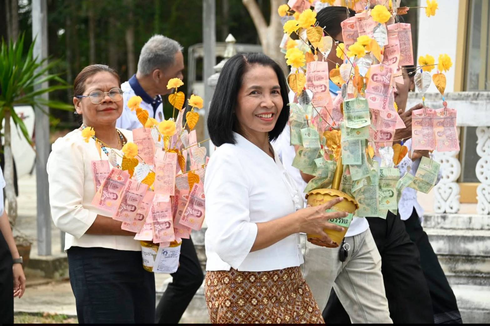 พช.ศรีบรรพต ร่วมพิธีทอดผ้าป่าสมทบกองทุนพัฒนาเด็กชนบท ในพระราชูปถัมภ์สมเด็จพระเท พรัตนราชสุดาฯ สยามบรมราชกุมารี"