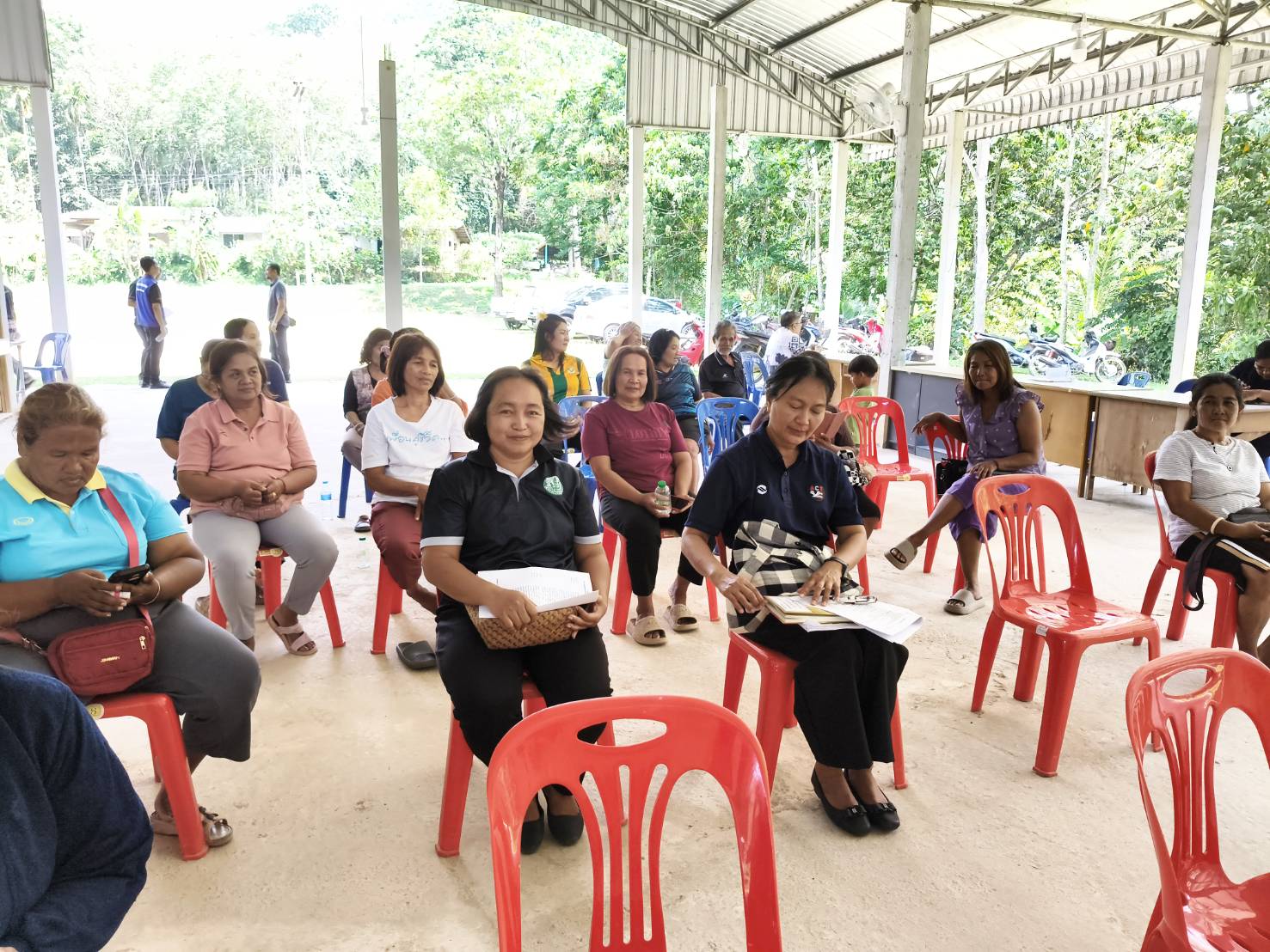 พช.ศรีบรรพต ร่วมประชุมเตรียมความพร้อมการประกวด "หมู่บ้านแผ่นดินธรรม แผ่นดินทอง" ประจำปี 2569